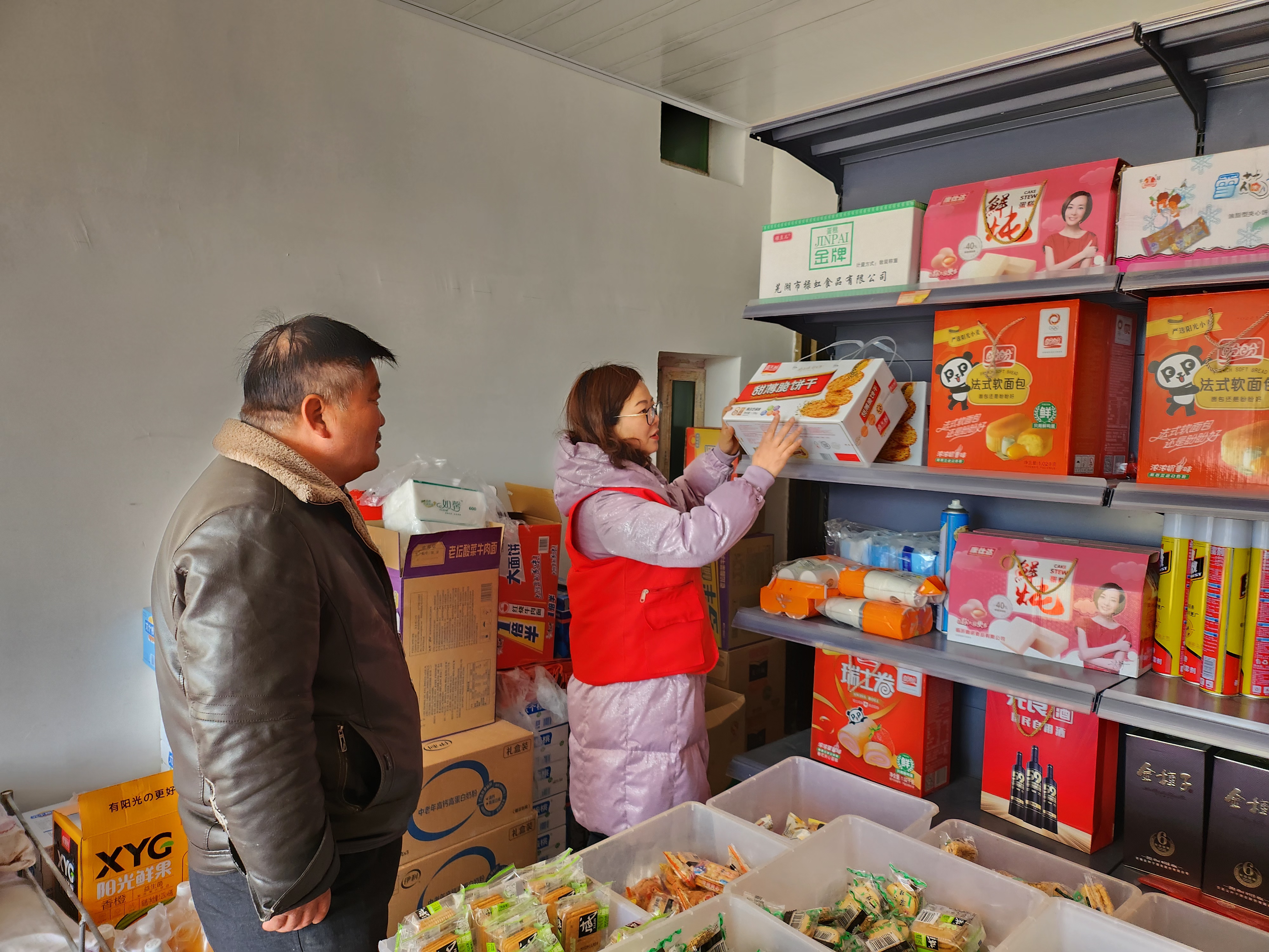 三店村開展食品安全專項檢查活動