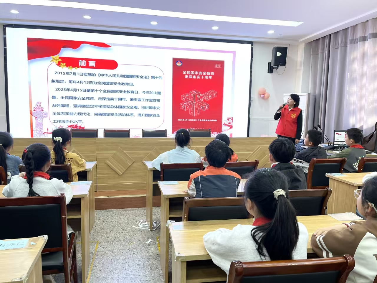 千秋街道天寧社區：開展國家安全教育日主題黨日活動