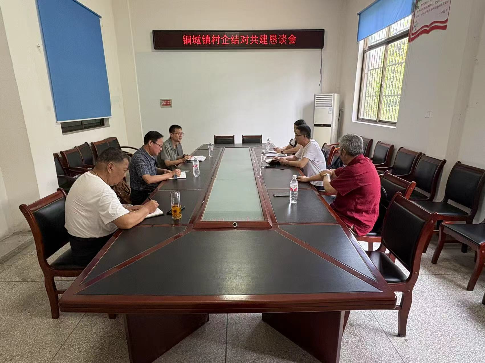 村企結對聚合力 共建共促謀振興