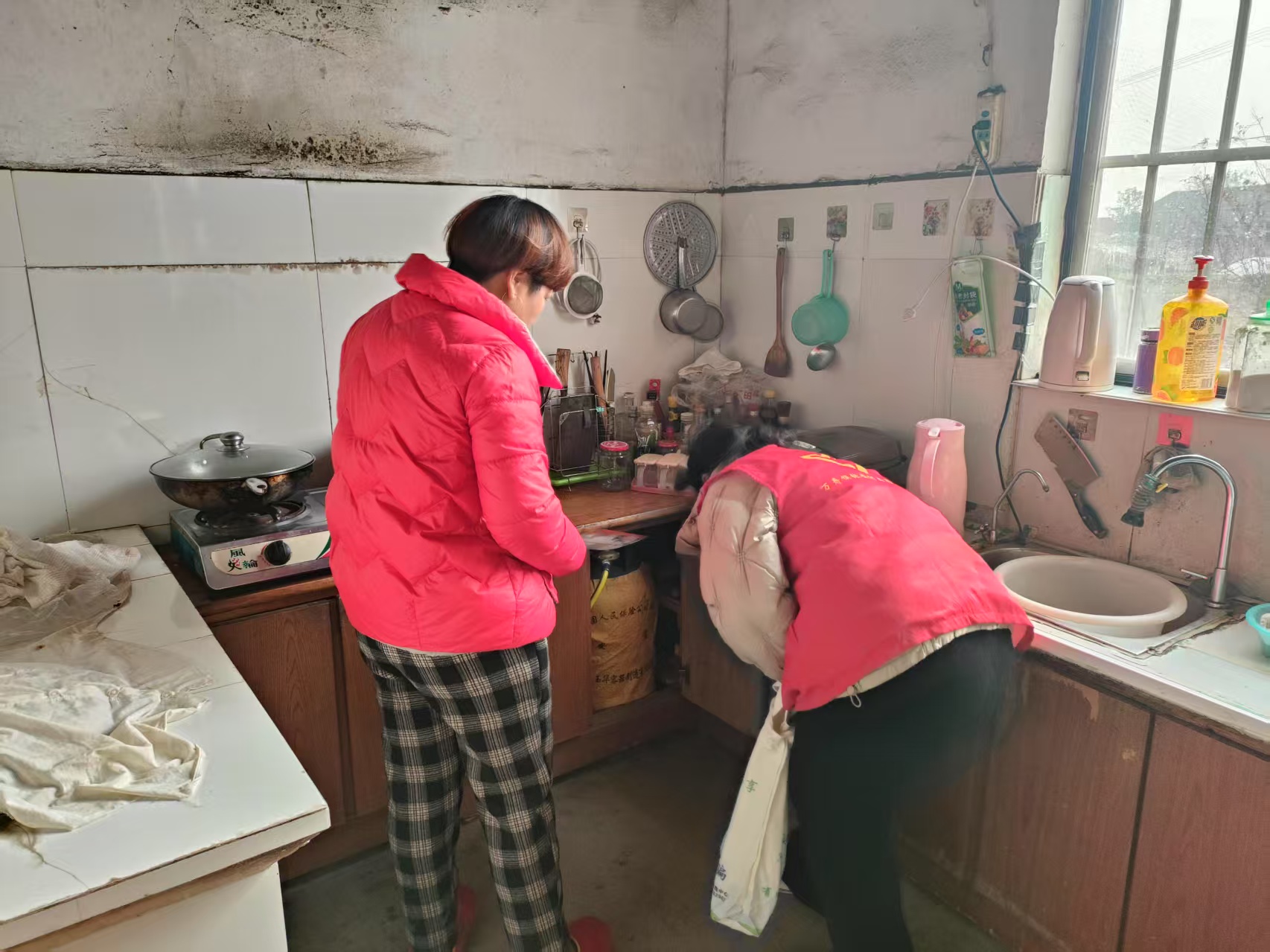 張安村深入開展燃氣安全檢查及宣傳活動