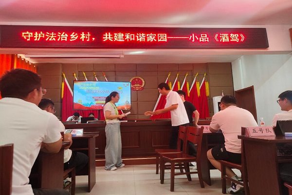 大通鎮：法治小品《酒駕》下鄉，筑牢鄉村平安防線