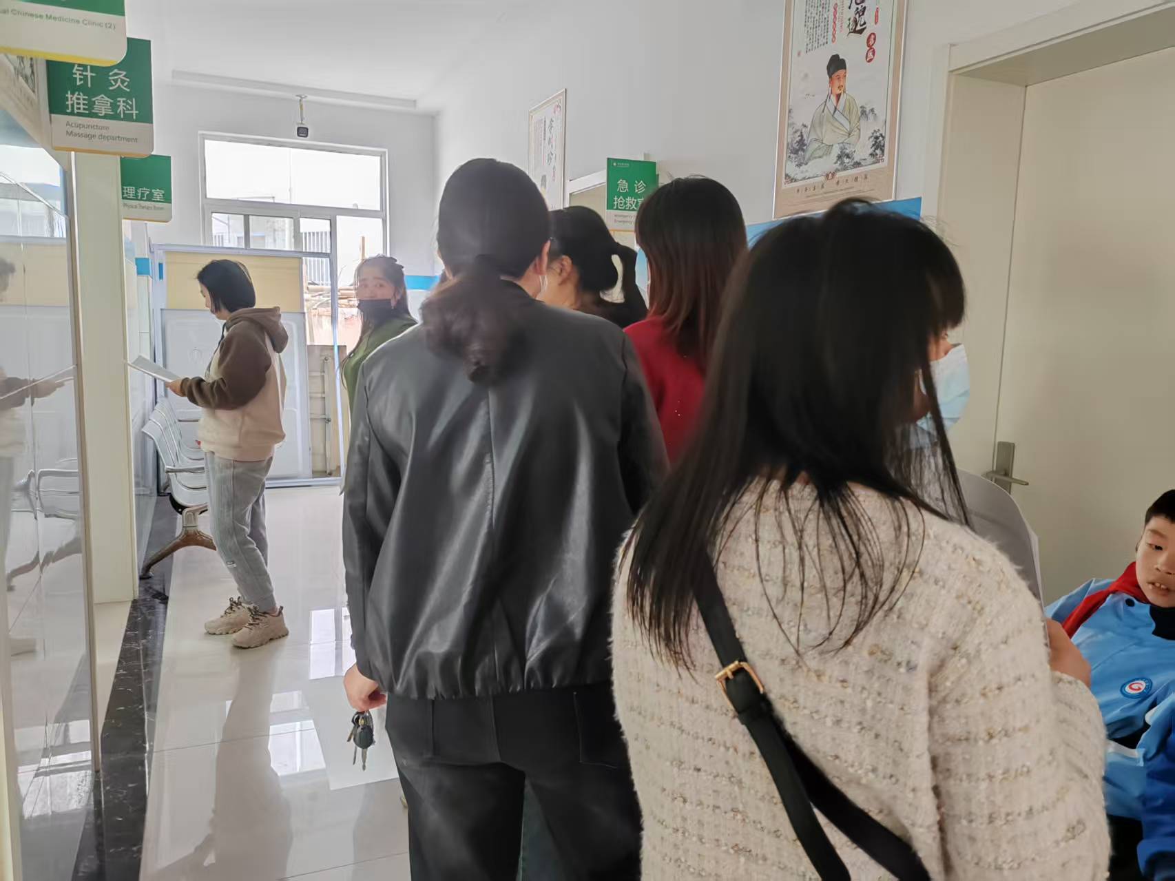 冶山鎮高巷村：開展2025年度婦女宮頸癌免費篩查惠民活動