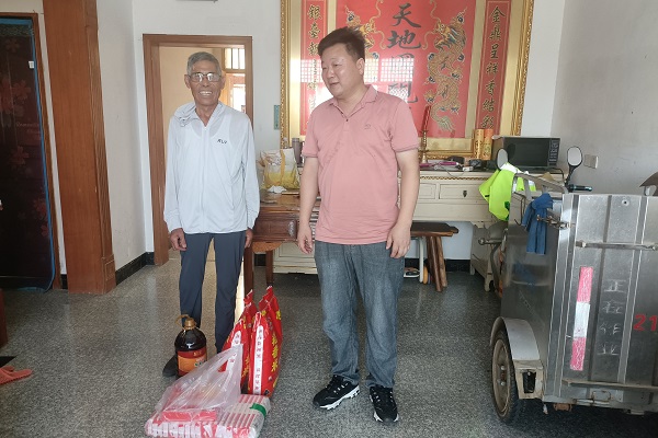 施莊村開展防返貧監測戶走訪
