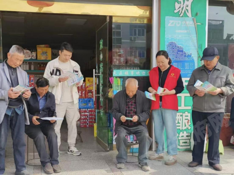 張鋪鎮(zhèn)打好“五一”交通安全組合拳